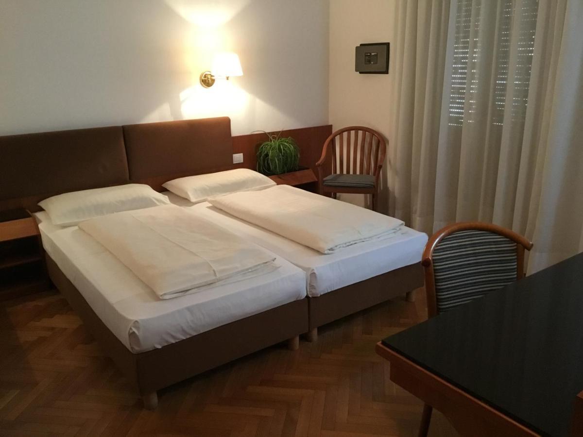 Hotel Adria Bolzano Esterno foto