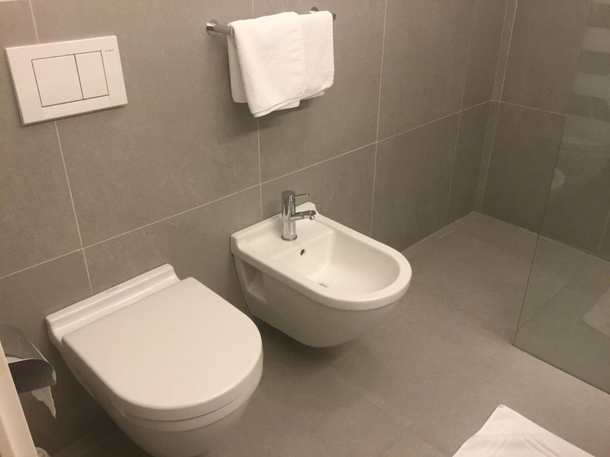 Hotel Adria Bolzano Esterno foto