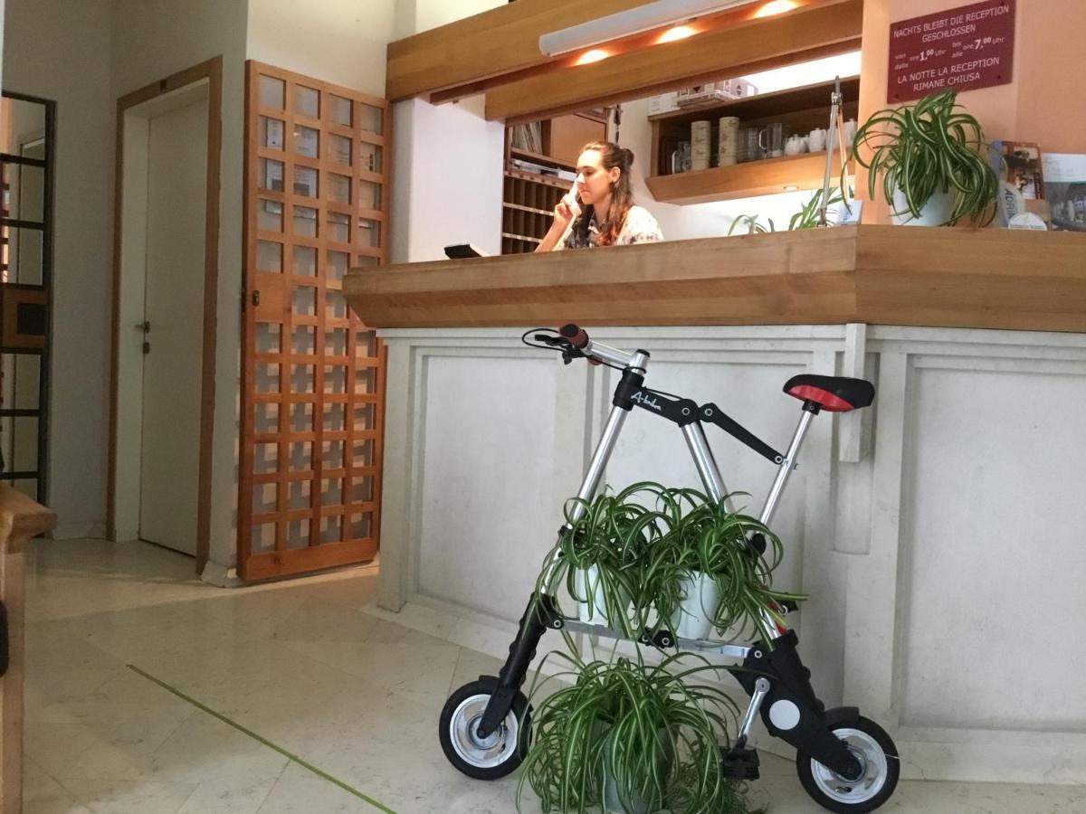 Hotel Adria Bolzano Esterno foto