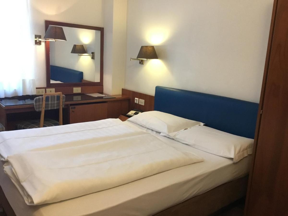 Hotel Adria Bolzano Esterno foto