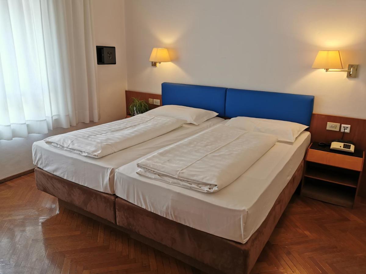 Hotel Adria Bolzano Esterno foto