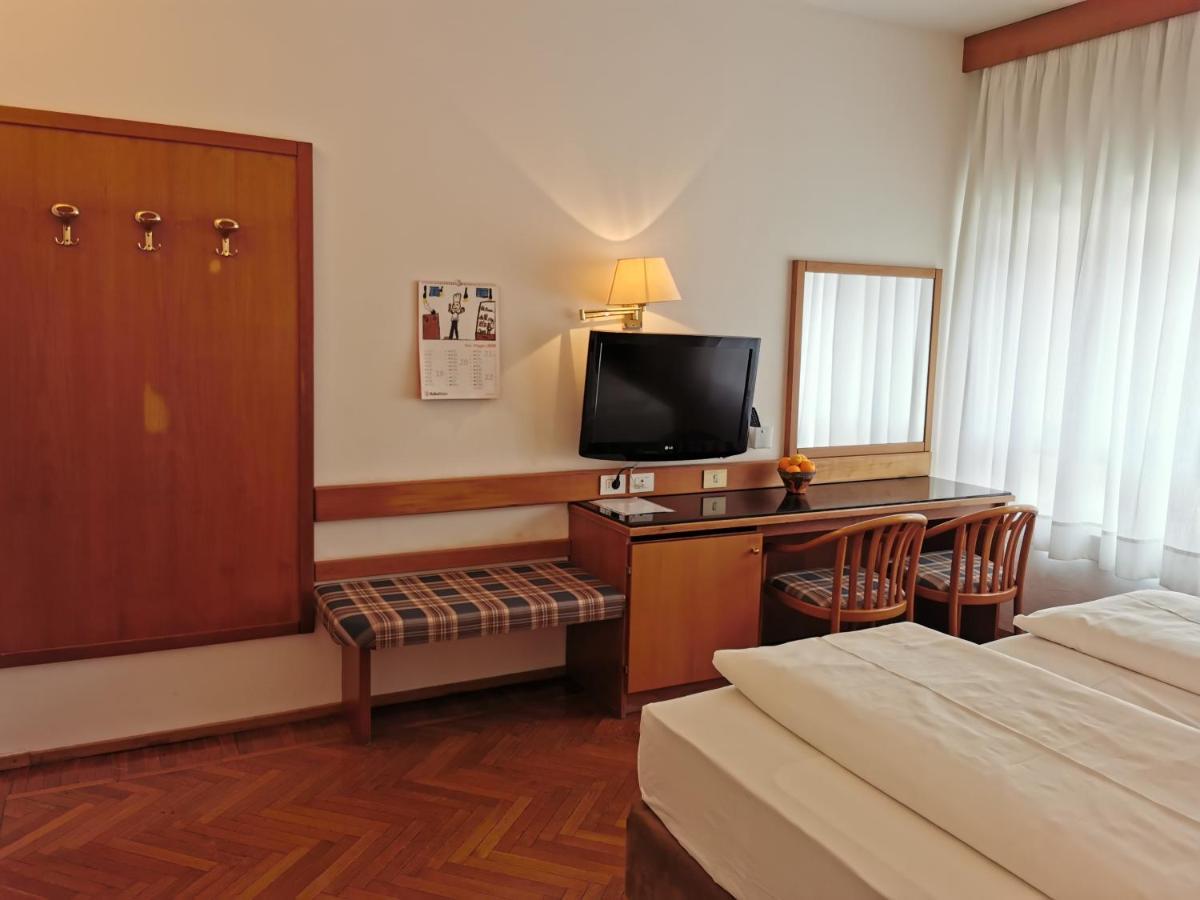 Hotel Adria Bolzano Esterno foto